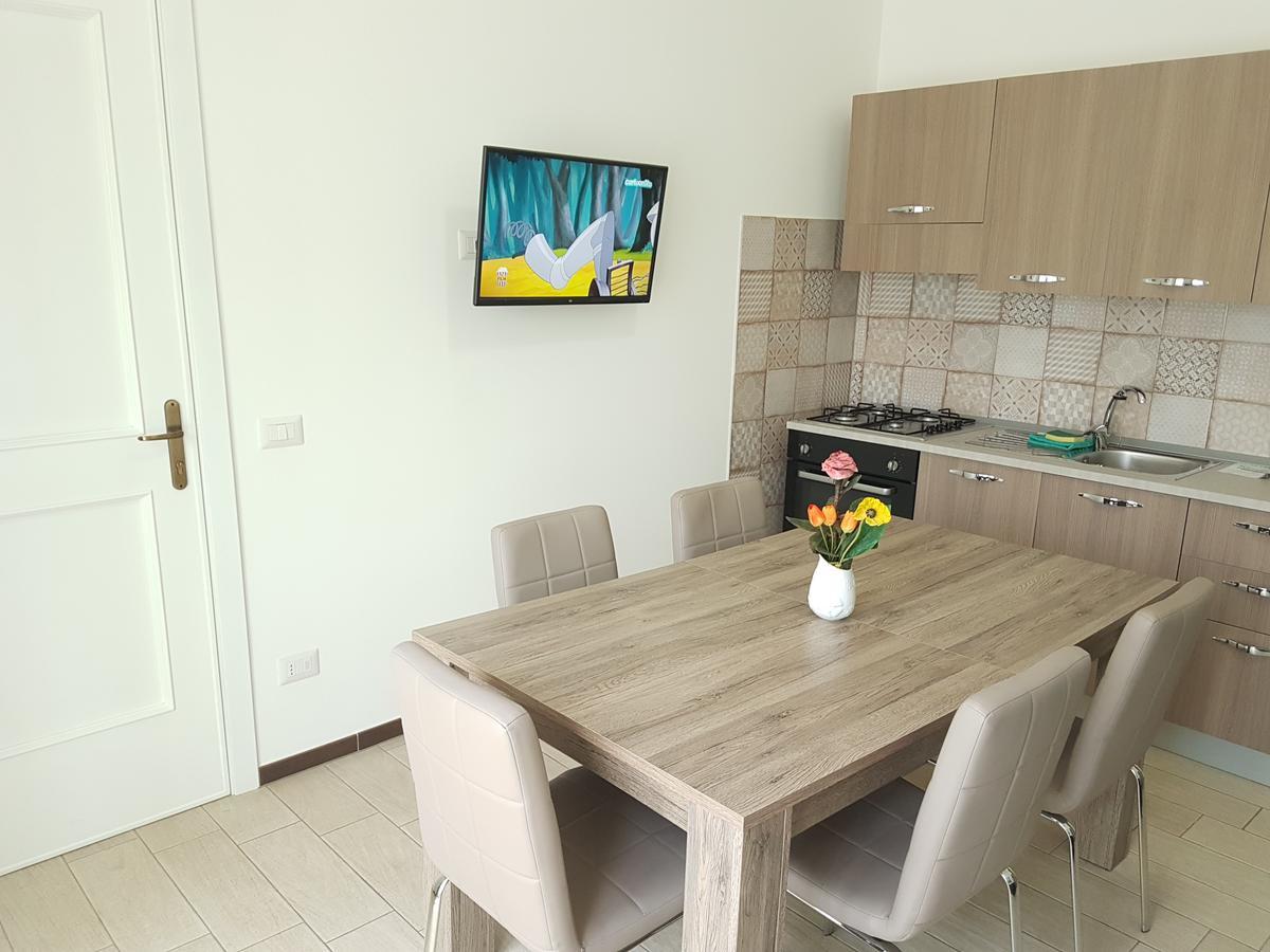 Case Vacanza Via Mozart Porto Cesareo Eksteriør bilde
