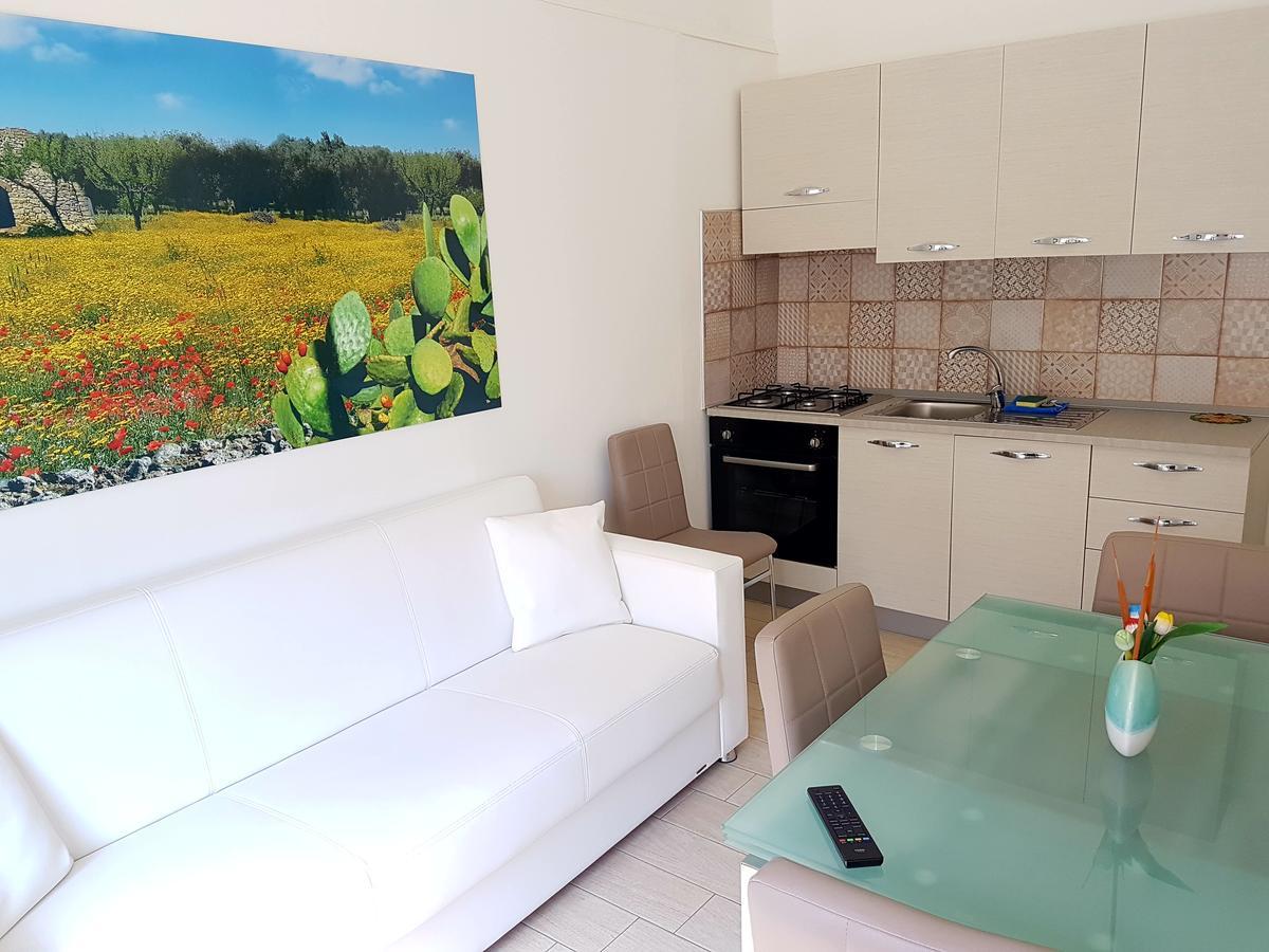 Case Vacanza Via Mozart Porto Cesareo Eksteriør bilde