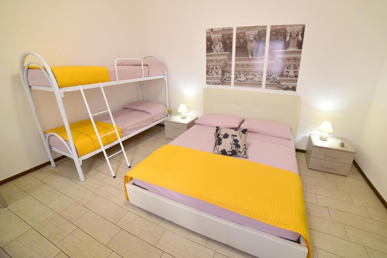 Case Vacanza Via Mozart Porto Cesareo Eksteriør bilde