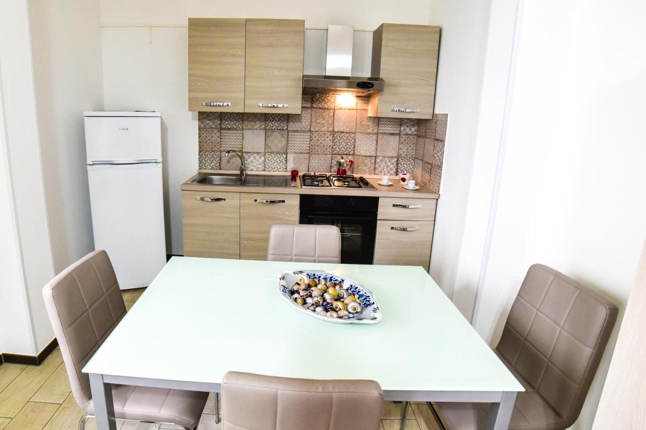 Case Vacanza Via Mozart Porto Cesareo Eksteriør bilde